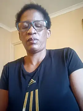 Snapshot of bustybillies chatting on April 11, 1:59 pm bustybillies online show from April 11, 1:59 pm