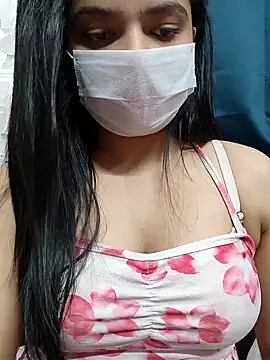 Myloveurvi online show from March 18, 4:54 pm