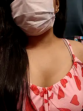 Myloveurvi online show from June 26, 4:44 pm