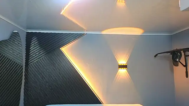 Laia and Aloby online show from February 14, 10:06 pm