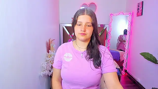 Krysstal tay online show from December 21, 12:06 pm