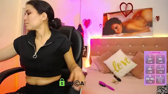 natasha  jackson online show from March 14, 1:02 pm