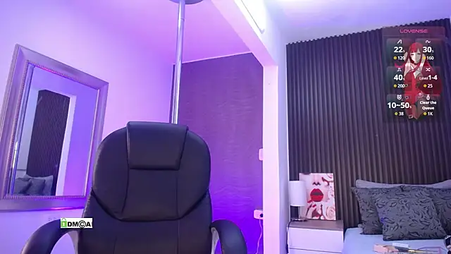 natasha  jackson online show from September 9, 12:37 pm