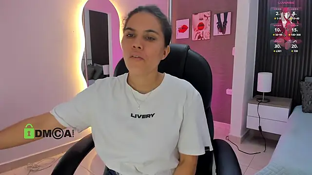 Snapshot of natasha__jackson chatting on January 17, 11:59 am natasha jackson online show from January 17, 11:59 am