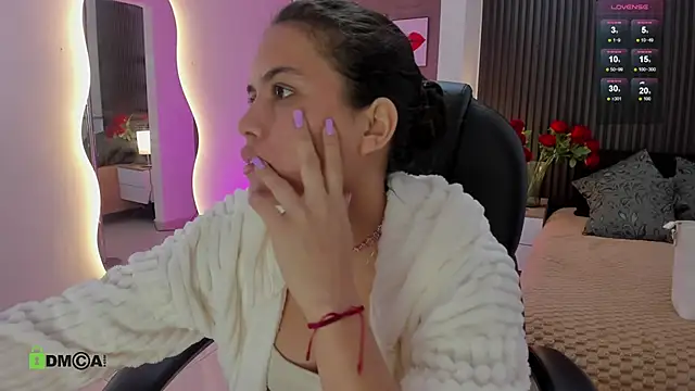 Snapshot of natasha__jackson chatting on February 20, 12:05 pm natasha jackson online show from February 20, 12:05 pm