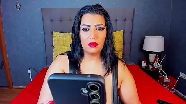 AmyCubes online show from December 19, 6:42 am