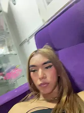 Snapshot of Nikol_Rang__ chatting on January 21, 8:08 am Nikol Rang online show from January 21, 8:08 am