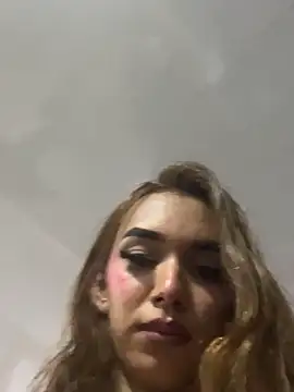 Snapshot of Nikol_Rang__ chatting on February 9, 7:27 am Nikol Rang online show from February 9, 7:27 am