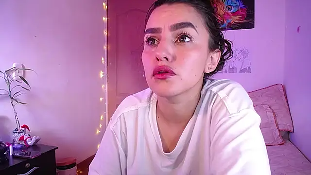 Lu perez online show from December 17, 4:24 pm