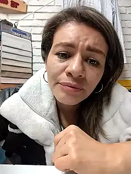 oriana thomson2 online show from October 12, 10:09 pm