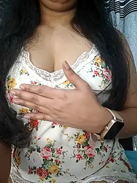 Snapshot of Rina777o chatting on May 3, 1:44 am Rina777o online show from May 3, 1:44 am