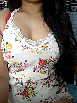 Snapshot of Rina777o chatting on May 25, 6:03 pm Rina777o online show from May 25, 6:03 pm