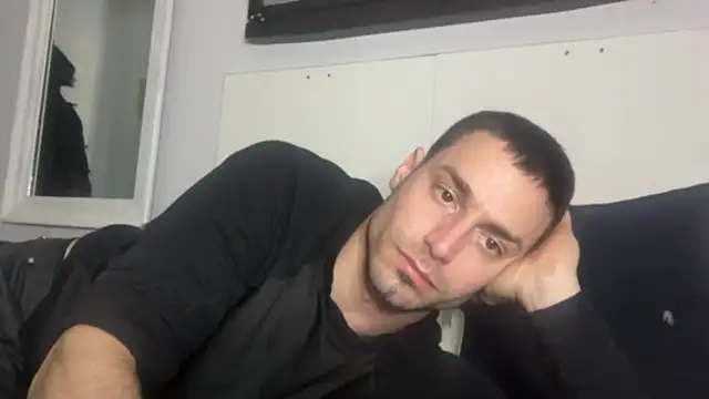 Snapshot of hot_shot_13 chatting on November 16, 8:14 pm hot shot 13 online show from November 16, 8:14 pm