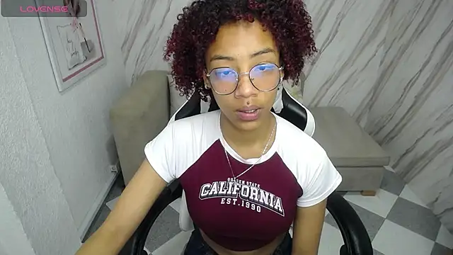 Violeth b online show from March 10, 3:41 pm