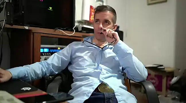 Snapshot of Branddoc chatting on January 29, 5:09 am Branddoc online show from January 29, 5:09 am