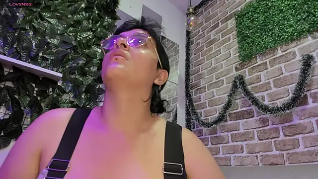 kory mansson online show from February 26, 8:00 pm