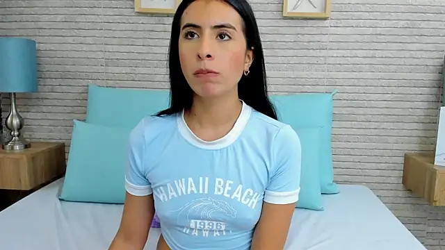 IssabellaLopez online show from December 11, 10:38 pm