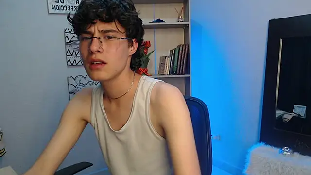 Snapshot of Jeam_hot chatting on January 11, 12:33 am Jeam hot online show from January 11, 12:33 am