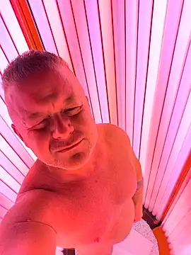 swingr online show from December 4, 1:53 pm