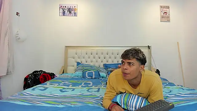 Snapshot of dafnezahiraa_ chatting on January 15, 3:54 am dafnezahiraa online show from January 15, 3:54 am