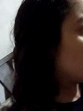 lucylovles online show from January 16, 4:38 am