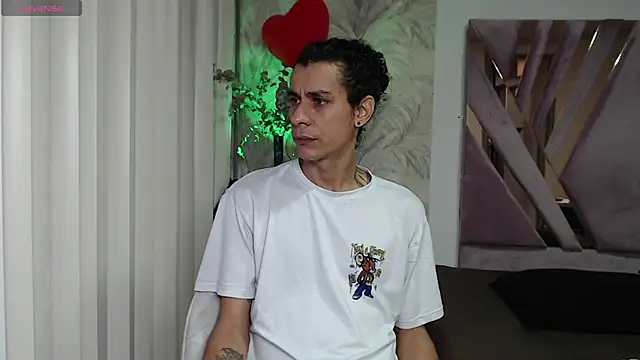 Snapshot of jackstanford chatting on March 6, 1:14 pm jackstanford online show from March 6, 1:14 pm