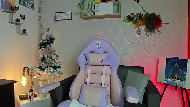 Alaia Love77 online show from January 9, 10:00 pm