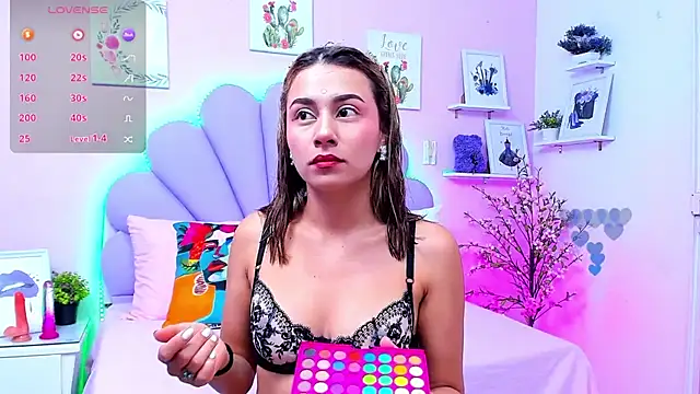 HannaPretthy online show from November 8, 11:32 am