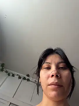 Snapshot of EemaHaruki chatting on May 12, 7:00 pm EemaHaruki online show from May 12, 7:00 pm