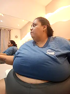 Alisson am online show from December 14, 11:15 am