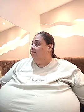 Snapshot of Alisson_am chatting on April 8, 11:32 am Alisson am online show from April 8, 11:32 am