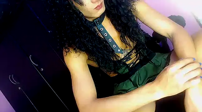 franchescasecrett online show from January 5, 11:12 pm