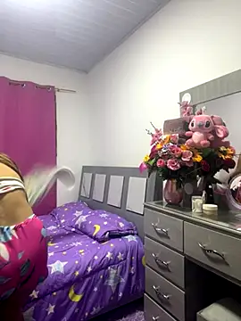 perlita05 online show from November 22, 3:27 am