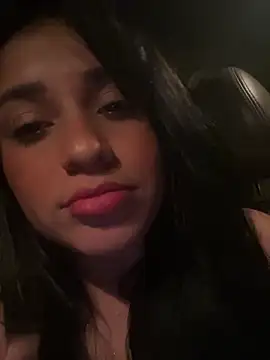 perlita05 online show from February 28, 1:50 am