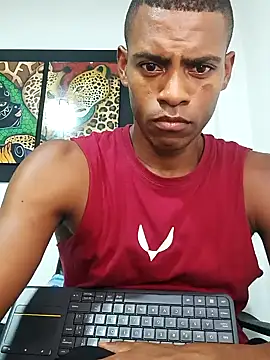Snapshot of MAXIMO_JHONS chatting on June 3, 1:08 am MAXIMO JHONS online show from June 3, 1:08 am