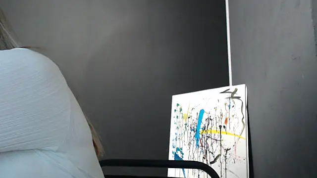 Your Jessy online show from November 29, 2:20 pm