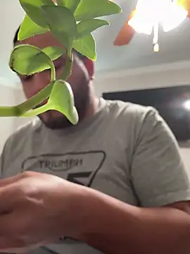 Snapshot of elamante03 chatting on December 31, 6:13 pm elamante03 online show from December 31, 6:13 pm