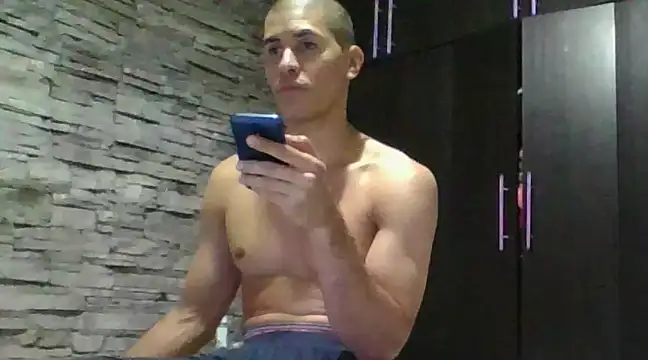 Sexylatin64 online show from February 25, 2:14 am