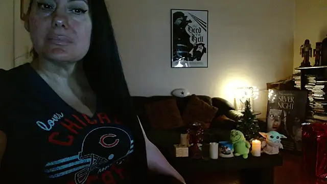 mandaloriangirls online show from December 18, 5:41 pm