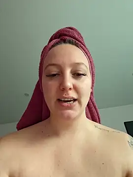 Milas Dreams online show from November 6, 8:26 am