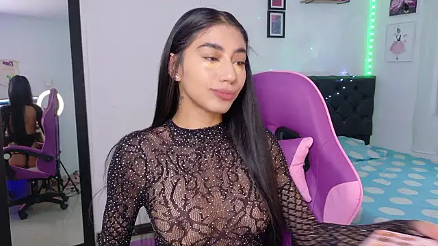 JulietaCheerr online show from March 17, 1:25 pm