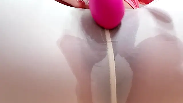 UUKiss  online show from March 20, 5:13 am