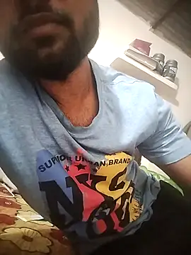 pura43 online show from March 7, 12:45 pm