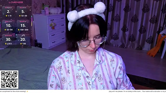 Nora Failure online show from February 17, 1:07 pm