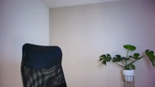 auroracaruso11 online show from February 25, 3:10 pm