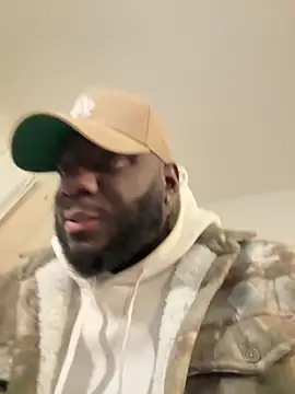 Stayinalive1992 online show from January 18, 2:15 am