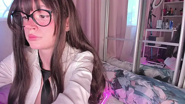 -bae online show from April 9, 3:17 pm