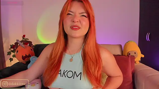 Snapshot of DAKOTA_LOVEE chatting on May 6, 4:30 am DAKOTA LOVEE online show from May 6, 4:30 am