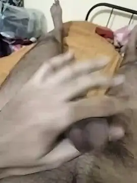 Snapshot of sanju599 chatting on December 17, 5:15 pm sanju599 online show from December 17, 5:15 pm