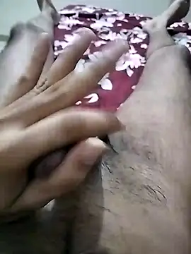 Snapshot of sanju599 chatting on February 5, 6:15 pm sanju599 online show from February 5, 6:15 pm